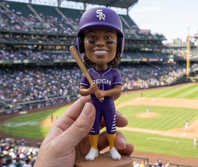 SR-Bobblehead-640